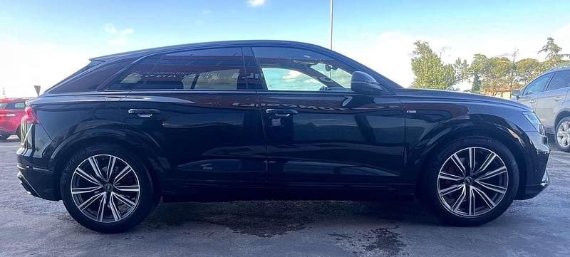 Usata Audi Q8 Sport 340 CV (250 kW) 2022 Nero SUV