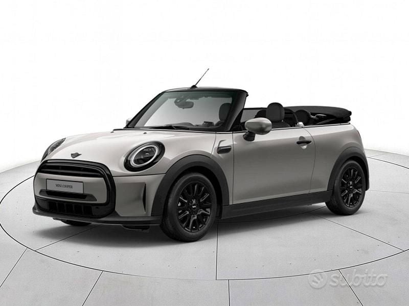 Usata Mini Cooper Cabriolet Classic 136 CV (100 kW) 2023 Grigio Cabrio