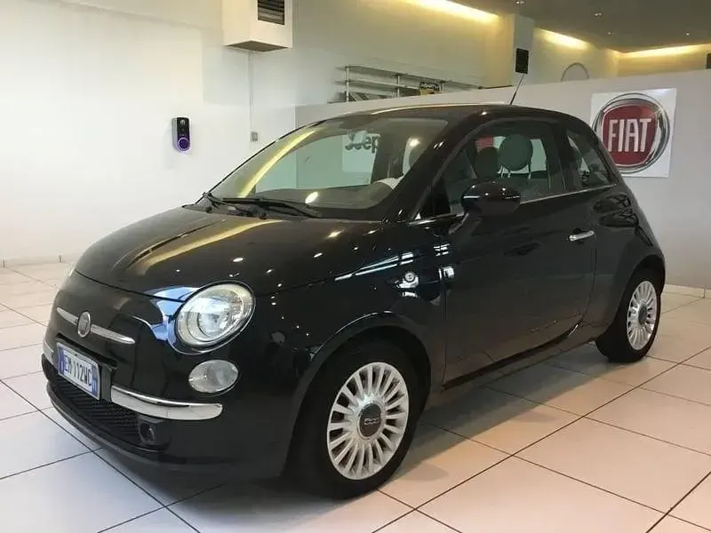 Usado Fiat 500 Lounge 95 CV (69 kW) 2012 Negro Berlina
