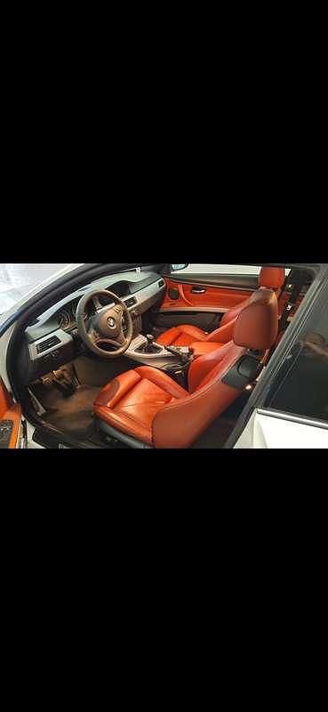 Usata BMW 325 M Sport 218 CV (160 kW) 2008 Bianco Coupé