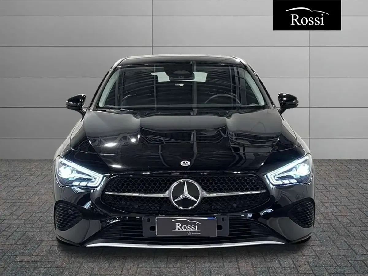 Usata Mercedes CLA180 Shooting Brake Advanced 116 CV (85 kW) 2025 Nero notte Station wagon