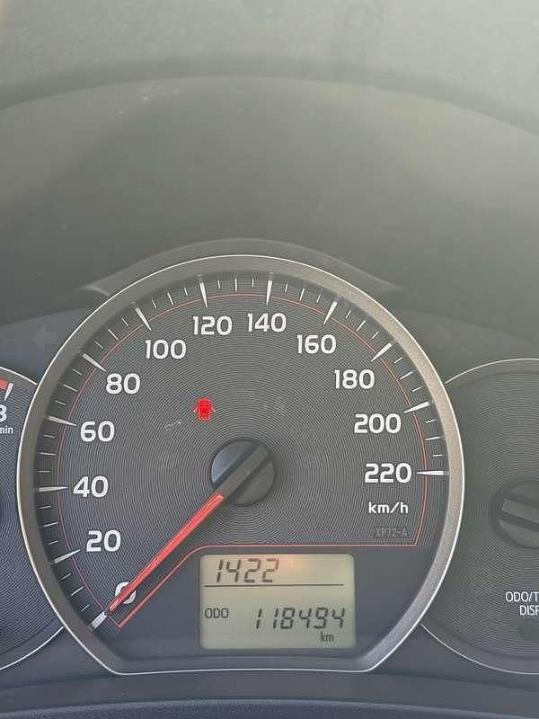 Usata Toyota Yaris 69 CV (50 kW) 2013 Utilitaria