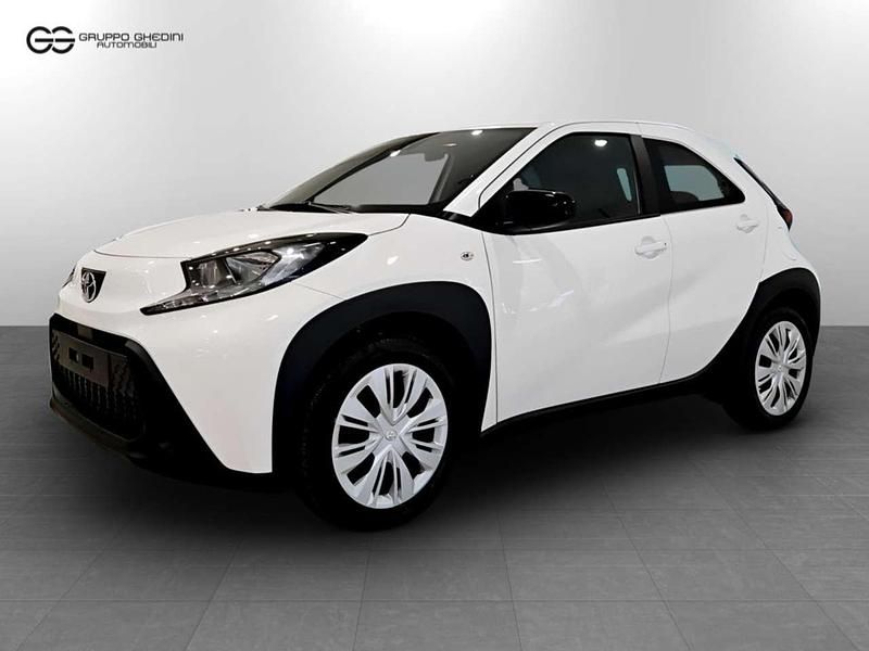 Other Nuova 2025 Toyota Aygo X Active SUV | 17.900 € (Cara) - Immagine 1/4
