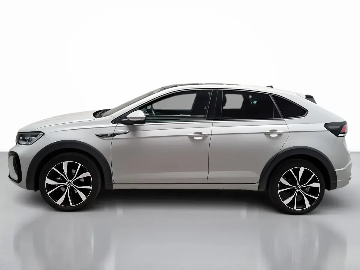 Usata VW Taigo R-line 150 CV (110 kW) 2023 Ascot grey SUV