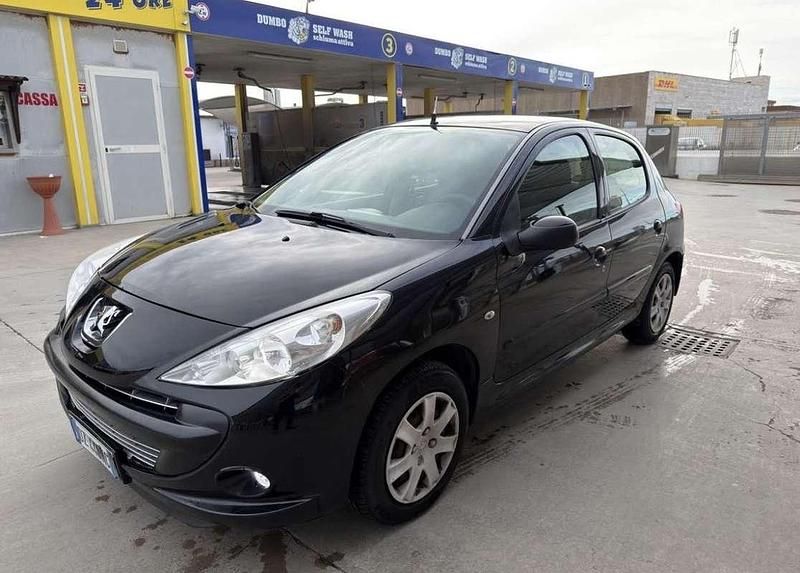 Usata Peugeot 206 60 CV (44 kW) 2010 Berlina