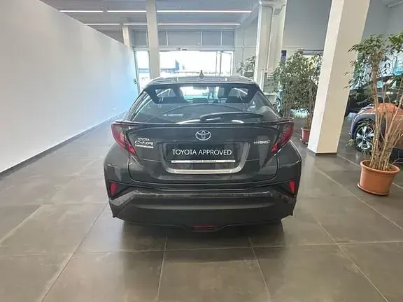 Gebraucht Toyota C-HR Active 122 PS (89 kW) 2022 Grau SUV