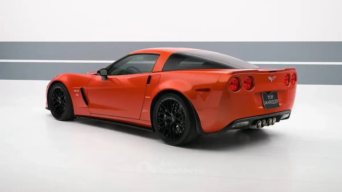Usata Corvette Z06 513 CV (377 kW) 2011 Arancione metallizzato Utilitaria