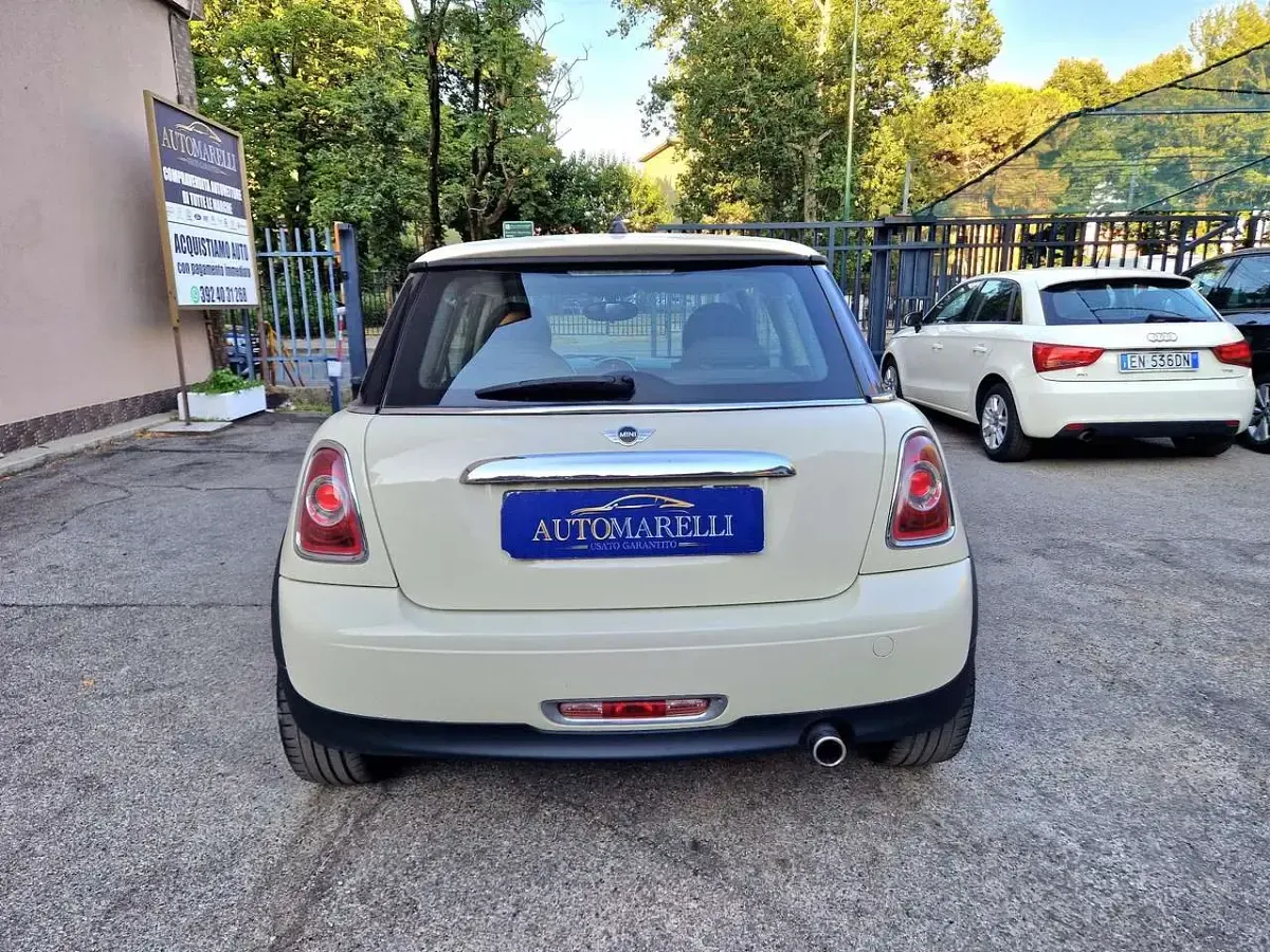 Usata Mini ONE 75 CV (55 kW) 2011 Other Utilitaria