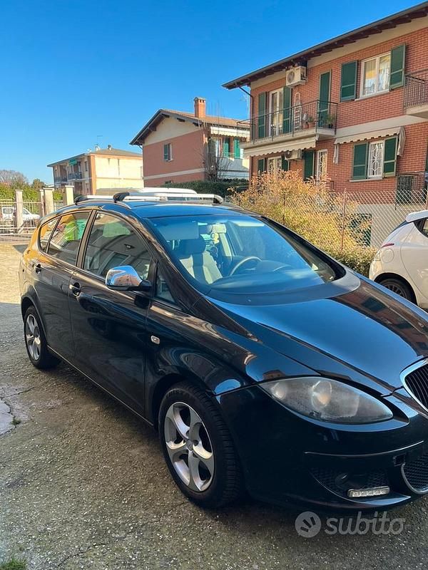 Usata Seat Altea XL 105 CV (77 kW) 2006 Nero Monovolume
