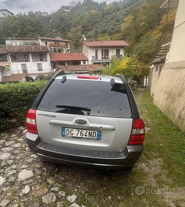 Usata Kia Sportage 141 CV (103 kW) 2007 Grigio SUV