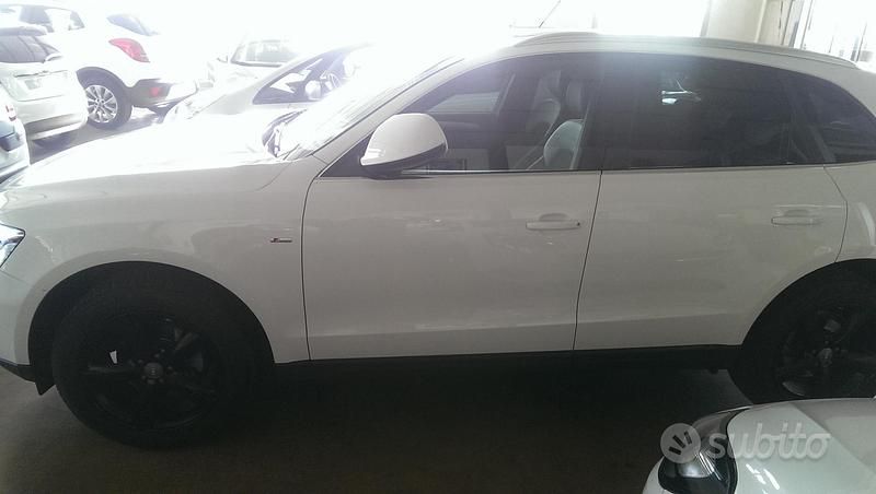 Usata Audi Q5 Advanced Plus 170 CV (125 kW) 2012 Bianco SUV