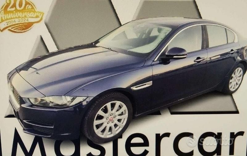 Usata Jaguar XE Business Edition 180 CV (132 kW) 2016 Blu/azzurro Berlina