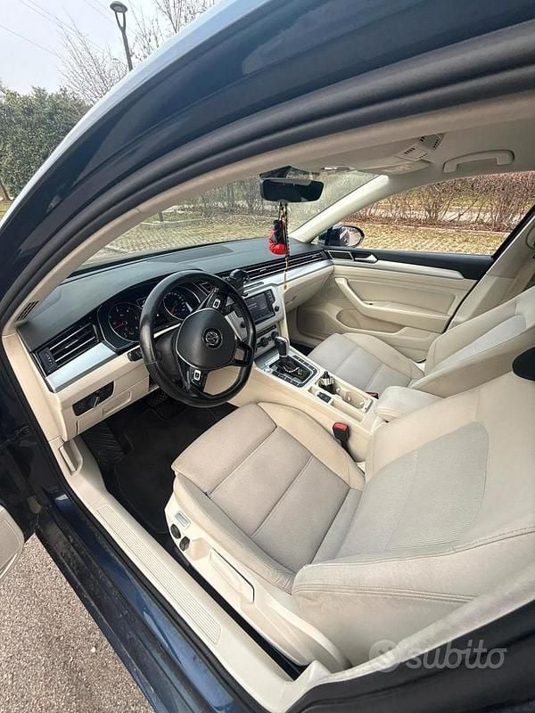 Usata VW Passat 120 CV (88 kW) 2017 Station wagon
