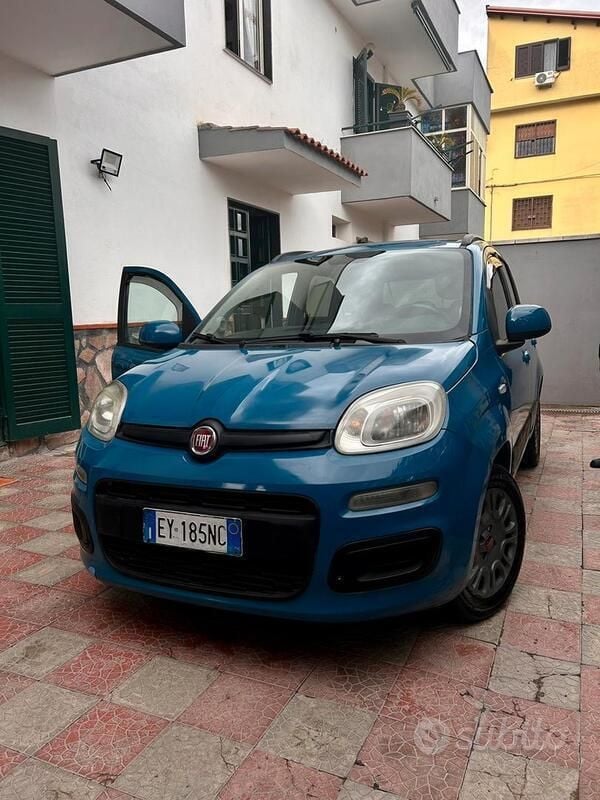 Usata 2015 Fiat Panda Due volumi | 4200 € (Super prezzo) - Immagine 1/4