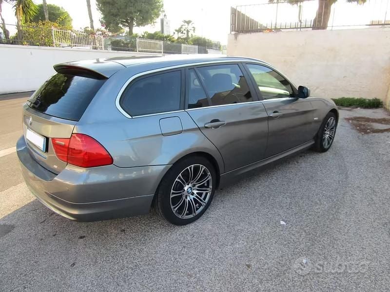 Usata BMW 318 143 CV (105 kW) 2012 Station wagon
