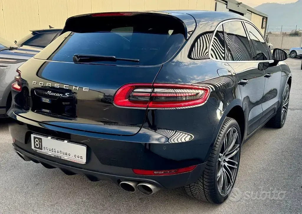 Gebraucht Porsche Macan 250 PS (183 kW) 2017 Schwarz SUV