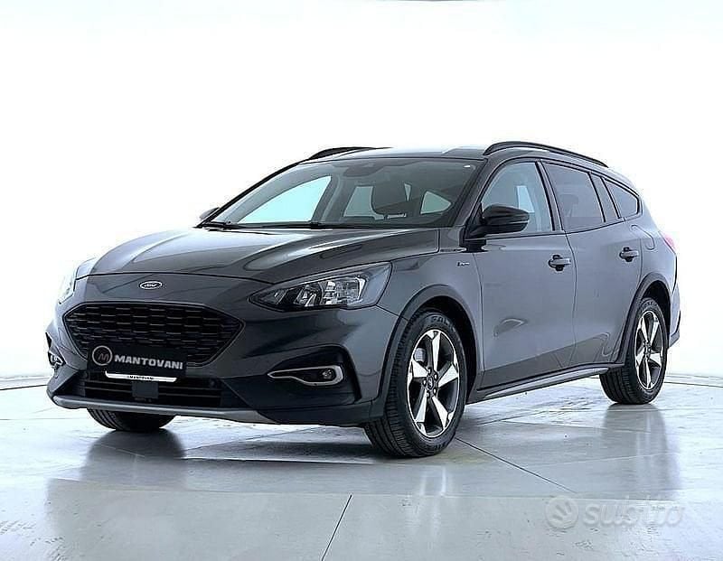 Usata Ford Focus Active 120 CV (88 kW) 2020 Grigio scuro Station wagon