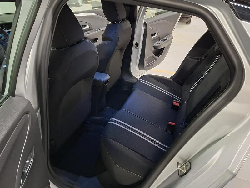 Nuova Opel Corsa 100 CV (73 kW) 2025 Argento Utilitaria