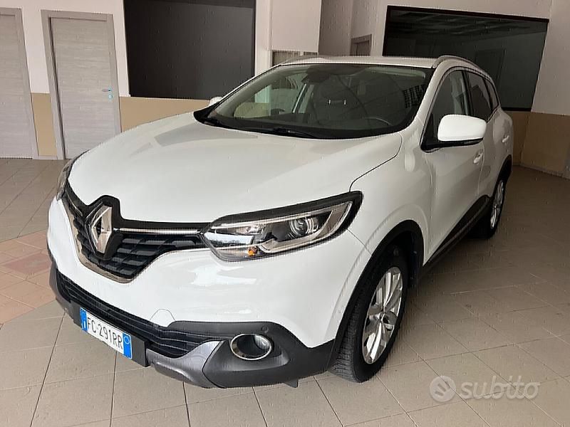 Bianco Usata 2016 Renault Kadjar Bose Edition SUV | 9300 € (Buon prezzo) - Immagine 1/4
