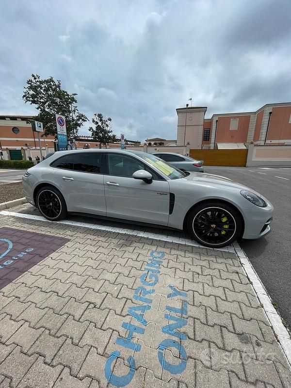 Usata Porsche Panamera Sport Turismo 2018 Berlina