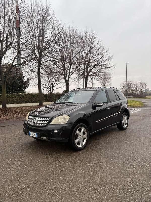 Usata Mercedes ML320 224 CV (164 kW) 2006 SUV