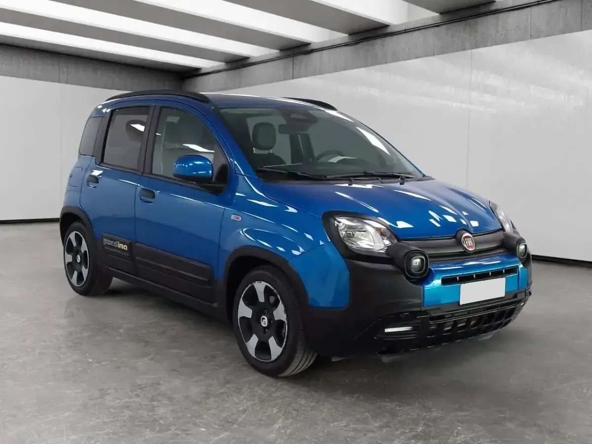 Usata Fiat Panda Cross Cross 70 CV (51 kW) 2025 Blu Utilitaria