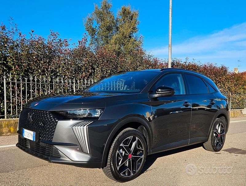 Nuova DS Automobiles DS7 Crossback Performance 131 CV (96 kW) 2025 Grigio SUV