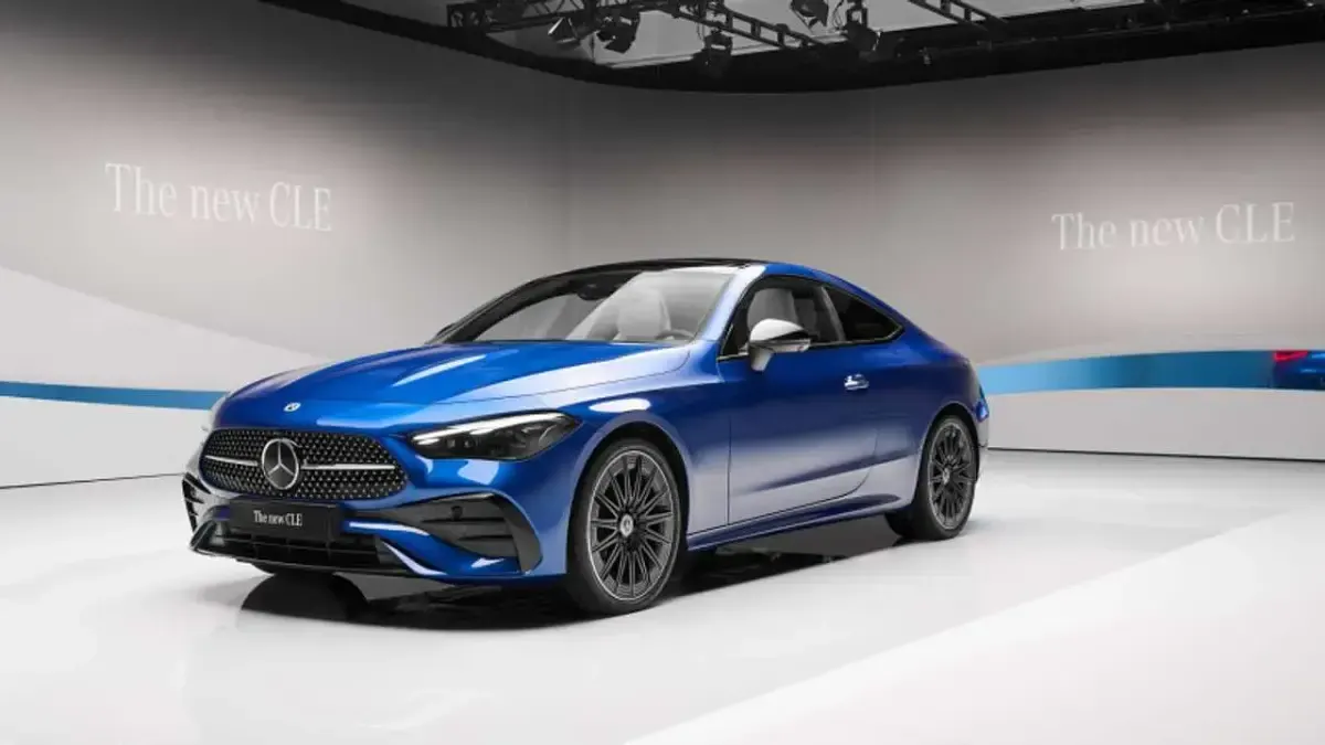 Usata Mercedes CLE220 AMG Line Premium Plus 197 CV (144 kW) 2024 Argento Coupé