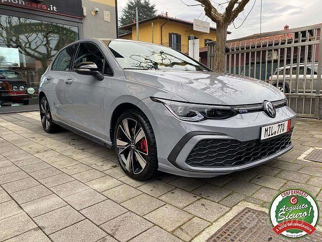 Usata VW Golf VIII GTE 245 CV (180 kW) 2023 Grigio Berlina