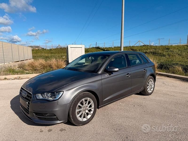 Usata Audi A3 105 CV (77 kW) 2013 Grigio Berlina