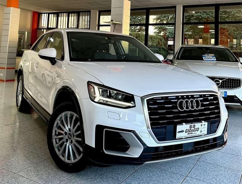 Usata Audi Q2 Design 150 CV (110 kW) 2019 Bianco SUV
