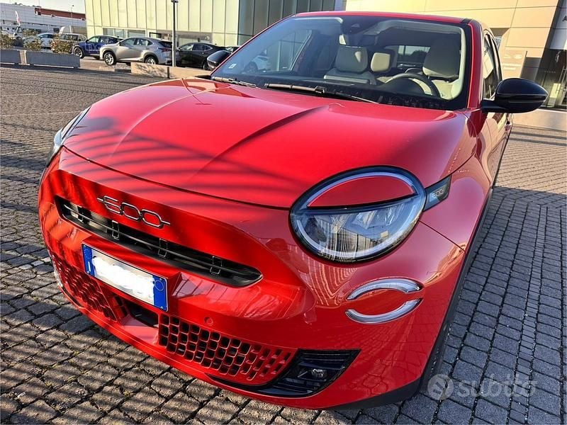 Occasion Fiat 600 La Prima 114 kW (156 ch) 2023 Citadine