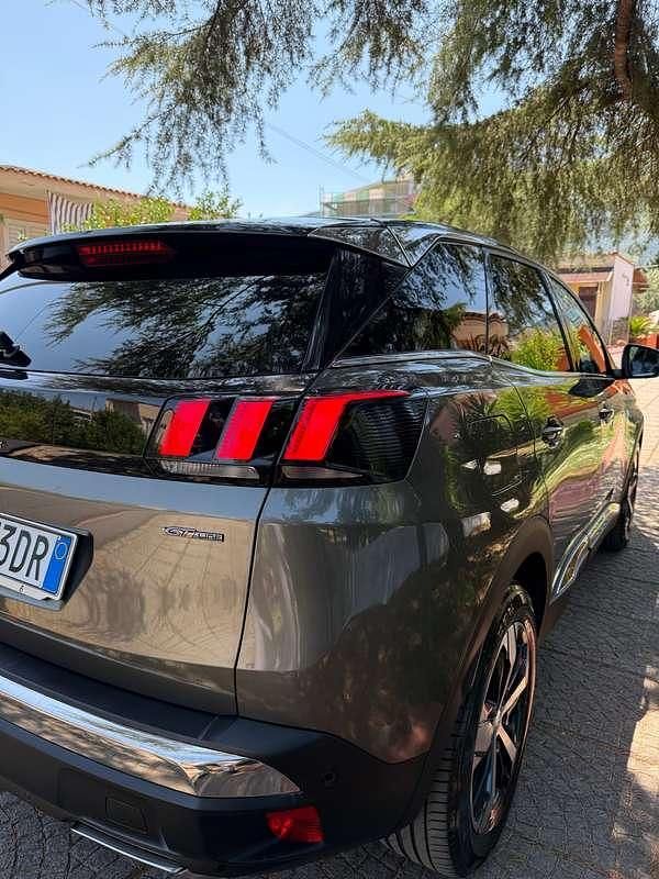 Usata Peugeot 3008 GT-line 131 CV (96 kW) 2019 Grigio SUV