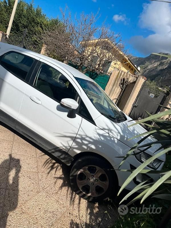 Usata Ford Ecosport 100 CV (73 kW) 2020 Bianco SUV