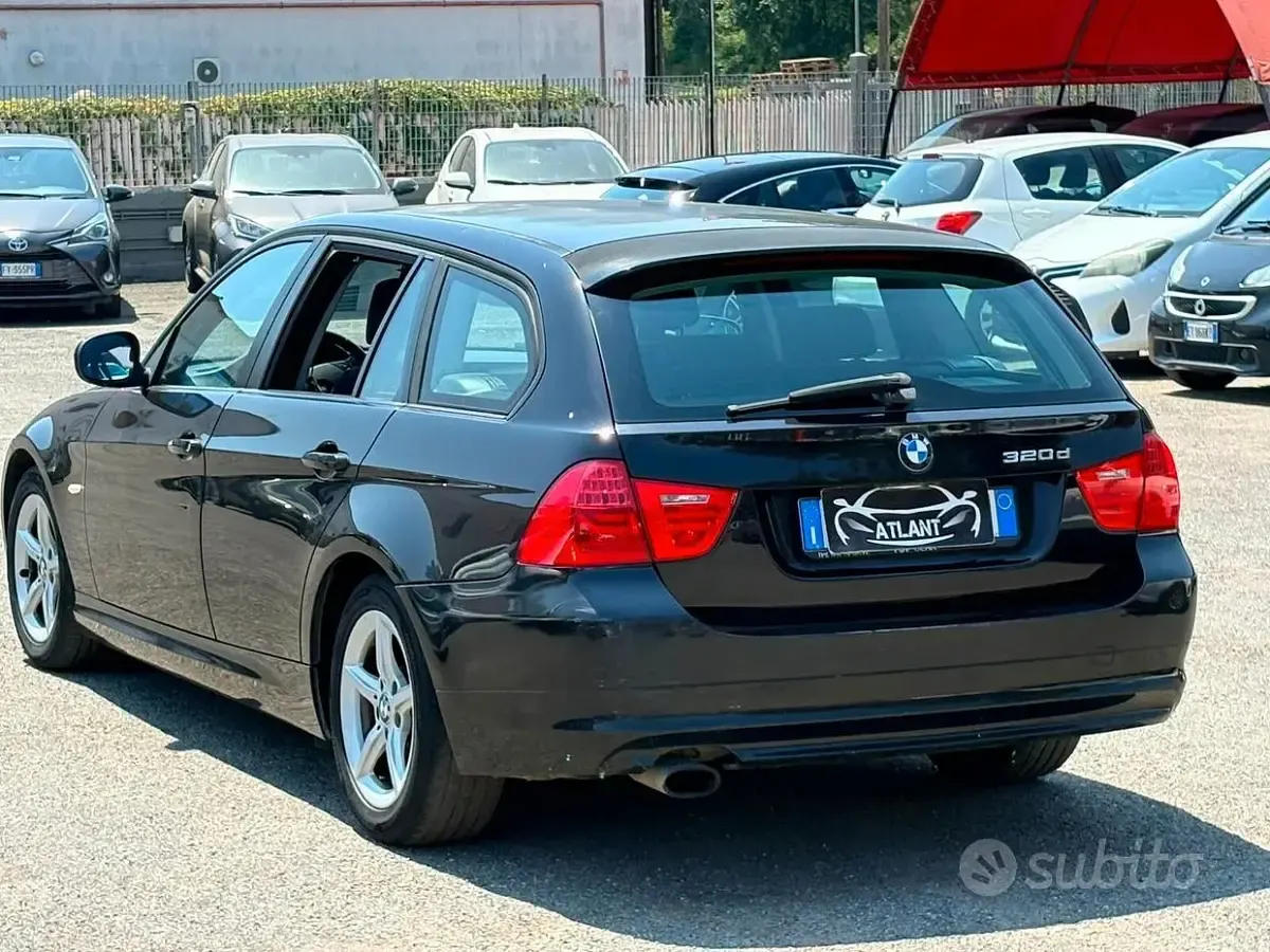 Usata BMW 320 M Sport 177 CV (130 kW) 2009 Nero Station wagon