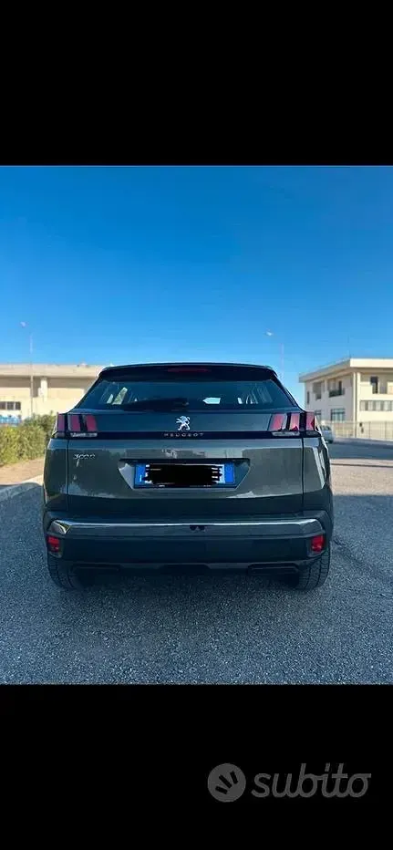 Usata Peugeot 3008 131 CV (96 kW) 2019 SUV