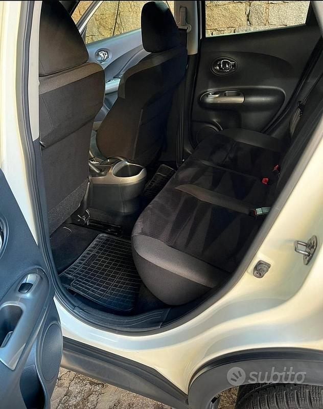 Usata Nissan Juke 110 CV (80 kW) 2011 Bianco SUV