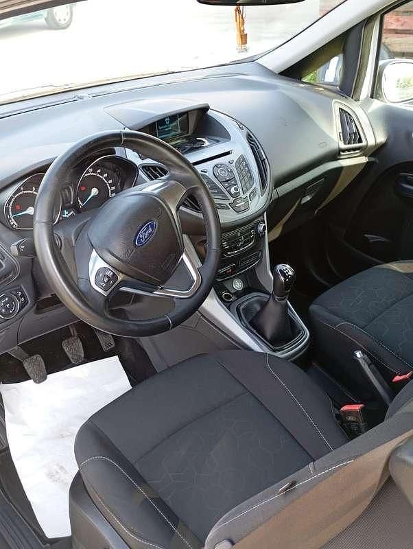 Usata Ford B-MAX Titanium 90 CV (66 kW) 2017 Bianco Monovolume