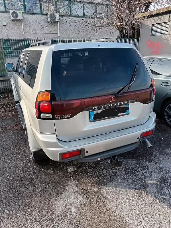 Usata Mitsubishi Pajero 115 CV (84 kW) 2001 Grigio SUV
