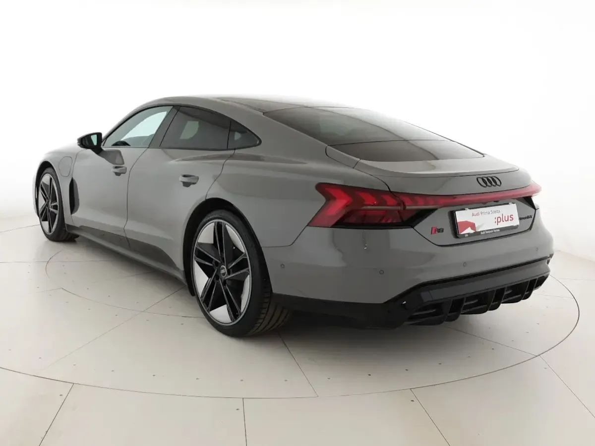 Usata Audi RS e-tron GT Sport 475 kW (646 CV) 2024 Berlina