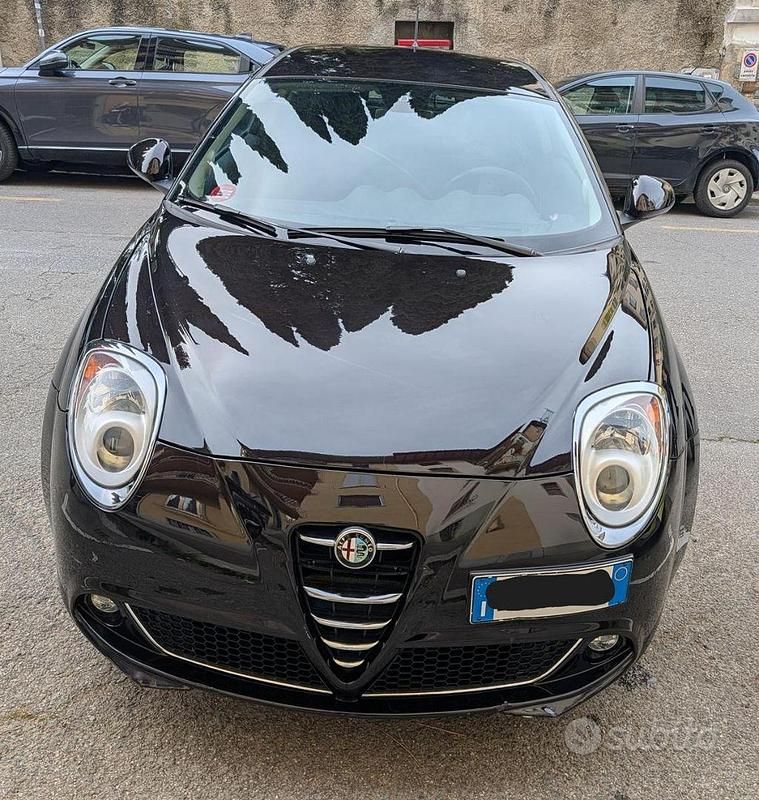 Usata Alfa Romeo MiTo Distinctive 105 CV (77 kW) 2010 Nero Utilitaria