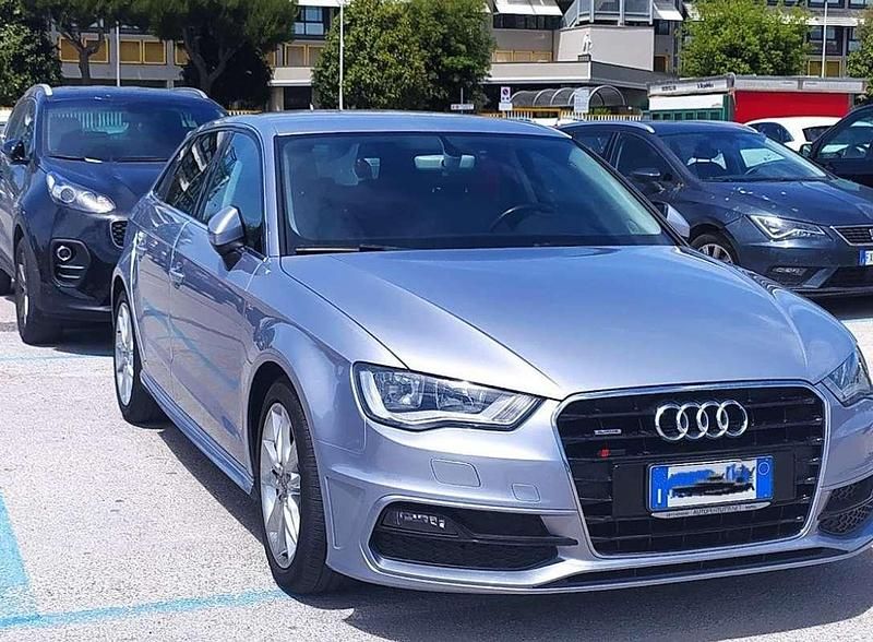 Usata Audi A3 S-Line 110 CV (80 kW) 2015 Argento Berlina