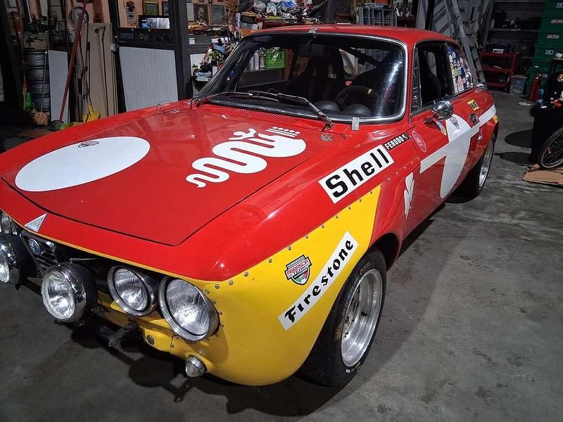 Usata Alfa Romeo GT 200 CV (147 kW) 1971 Rosso Coupé
