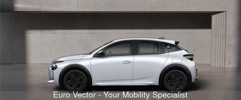 Nuova Lancia Ypsilon 101 CV (74 kW) 2025 Bianco Utilitaria