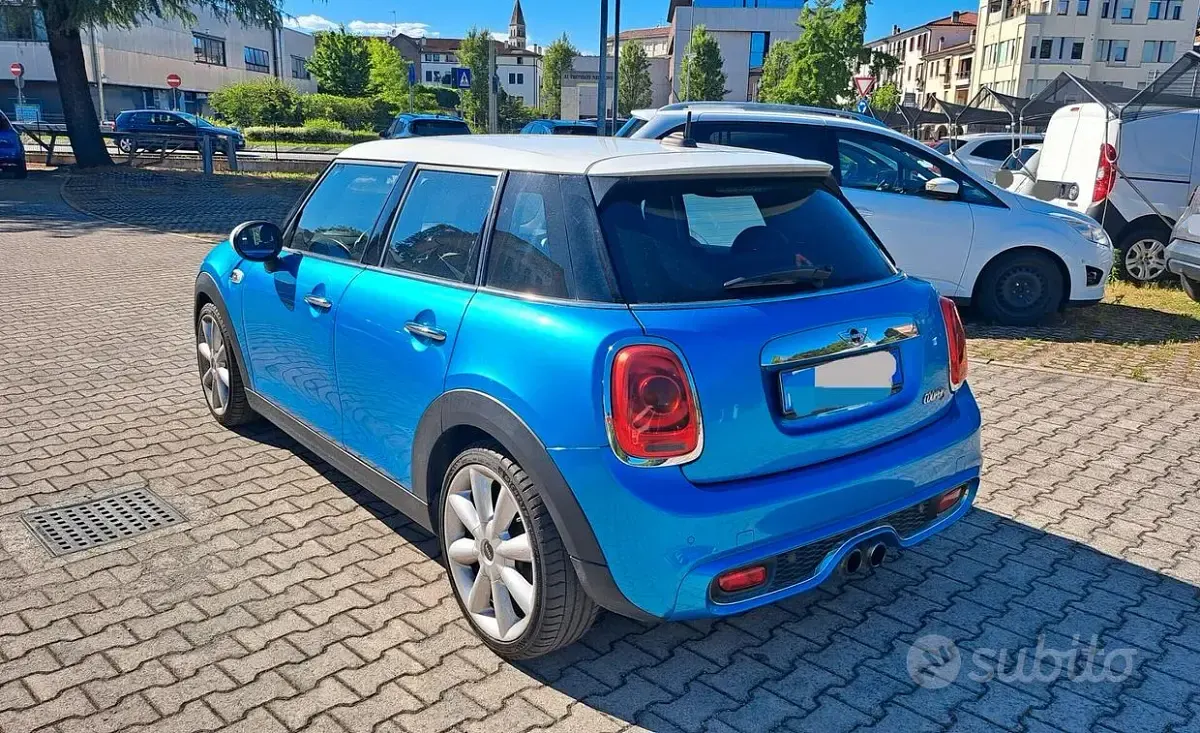 Usata Mini Cooper S 192 CV (141 kW) 2014 Bluazzurro Utilitaria