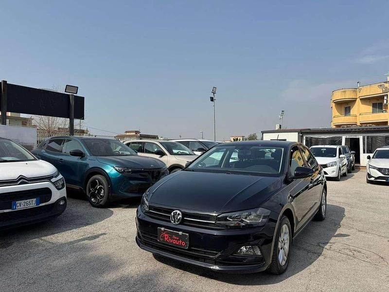Usata VW Polo Comfortline 80 CV (58 kW) 2018 Nero Utilitaria