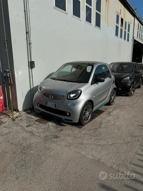 Usata Smart ForTwo Electric Drive Brabus 60 kW (82 CV) 2019 Utilitaria
