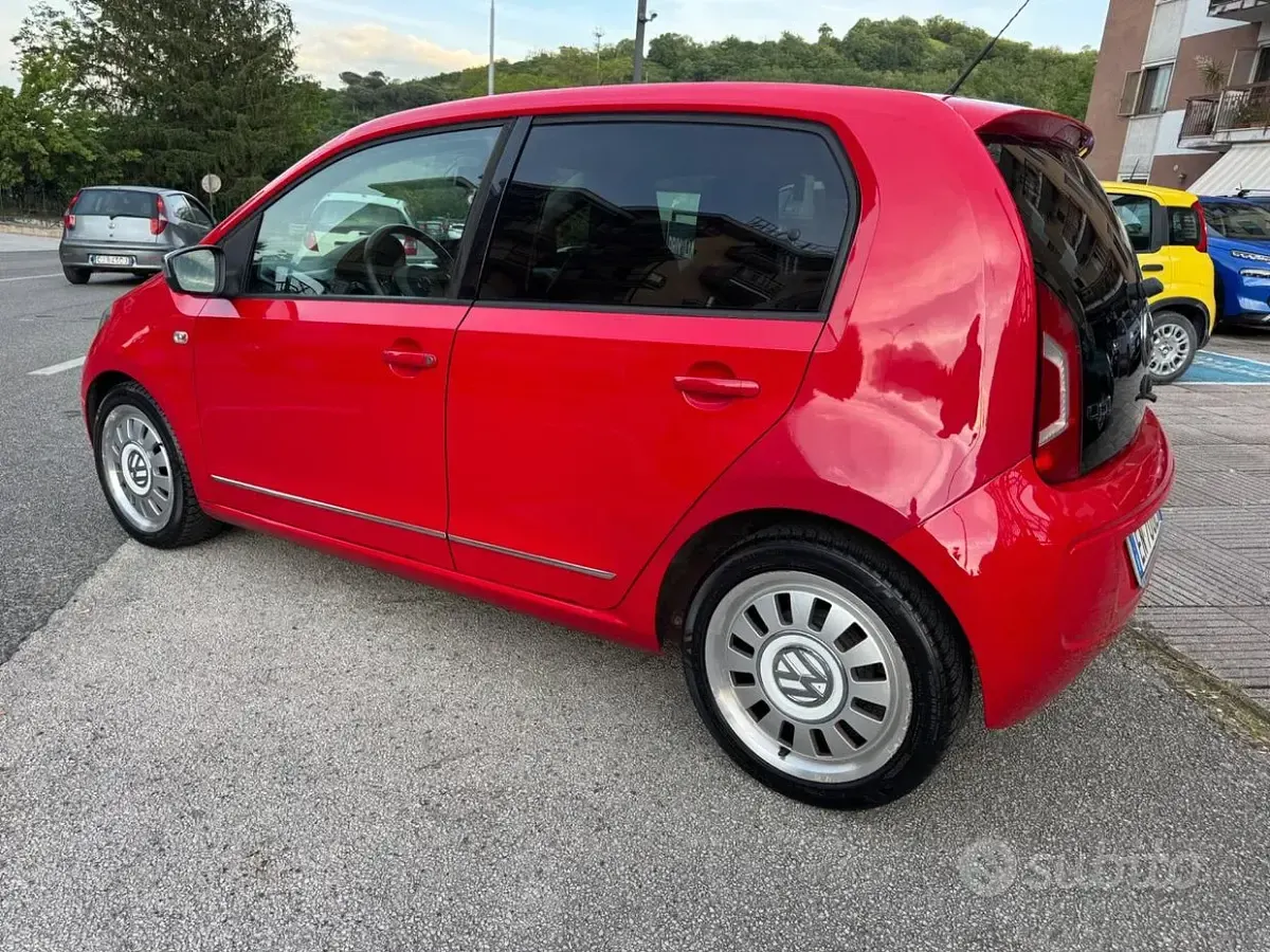 Usata VW up! 60 CV (44 kW) 2012 Rosso Utilitaria