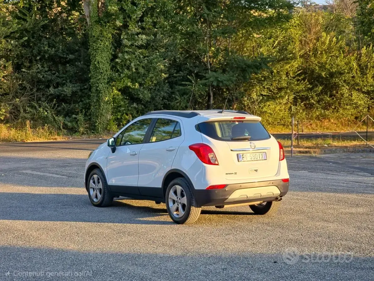 Usata Opel Mokka X Ultimate 140 CV (102 kW) 2019 Bianco SUV