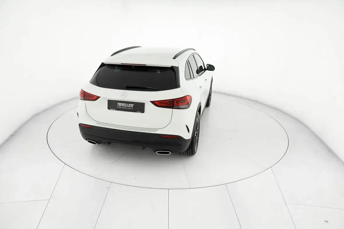 Usata Mercedes GLA200 Premium 150 CV (110 kW) 2023 Bianco SUV